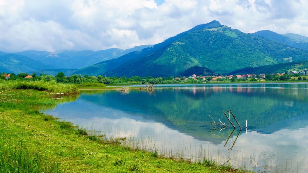 Plav Lake (Plavsko Jezero)